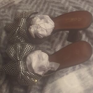 Chic Black Rhinestone Bow Heels